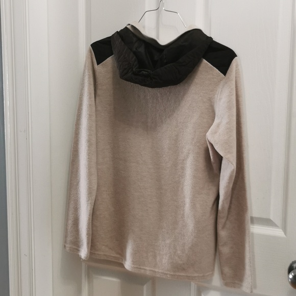 Louis Castel top - Picture 4 of 6